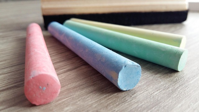 ¿Qué son exactamente las tizas de colores?