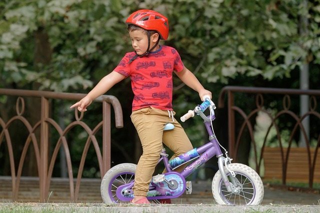¿A que edad puede un bebé montar en triciclo?