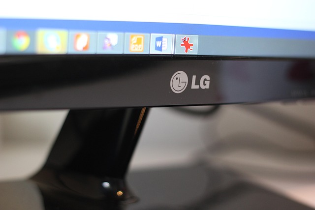 ¿Todos los monitores admiten soportes de monitor?